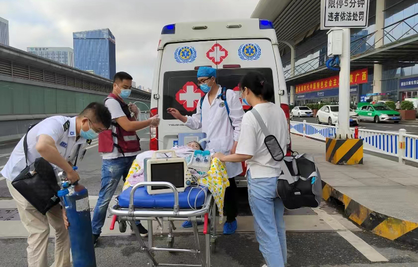 乾安县救护车出租公司